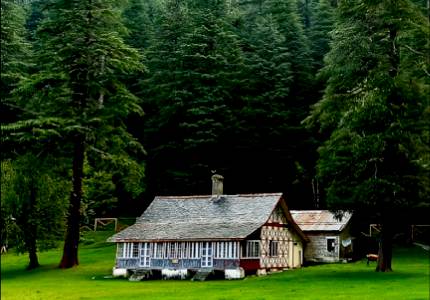 Amritsar to Green Valleys of Khajjiar & Spiritual Dharamshala Tour